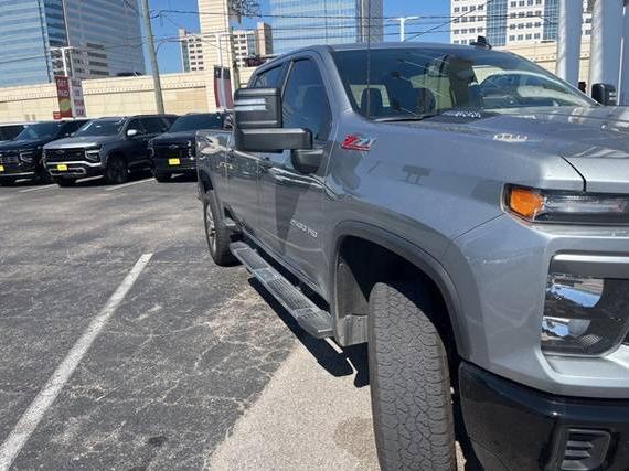 CHEVROLET SILVERADO HD 2024 2GC1YME79R1230924 image CHEVROLET SILVERADO HD 2024 2GC1YME79R1230924 image